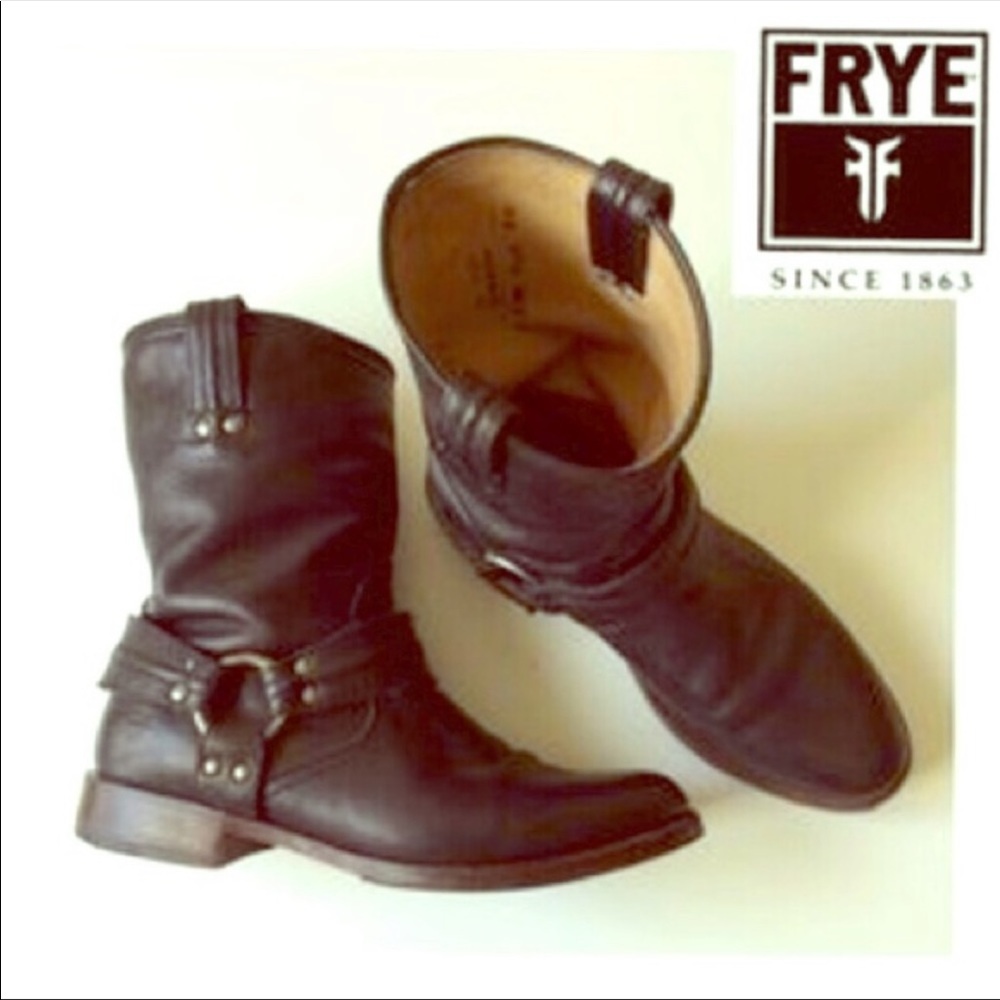Frye Maxine Shortie Trapunto Biker Moto Boots